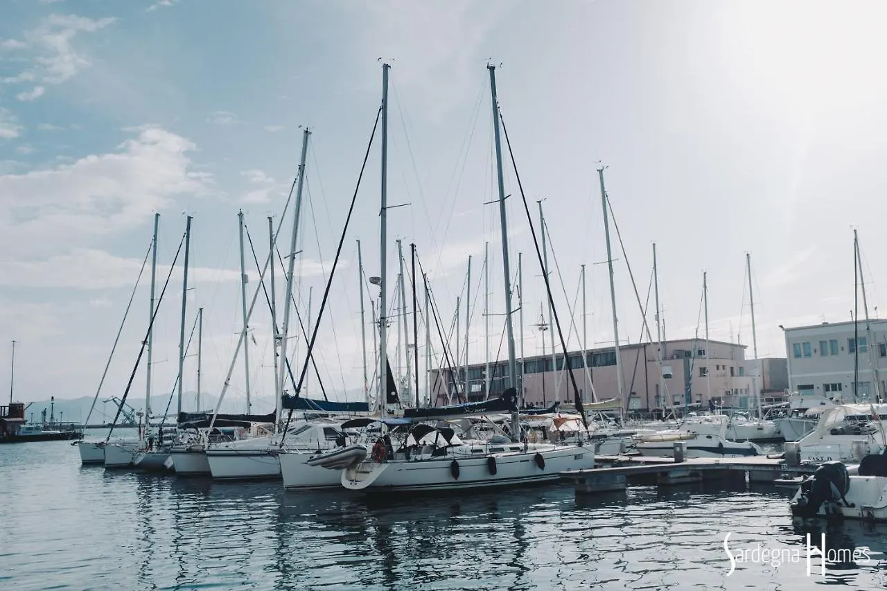 Sardegna Homes: L’Asfodelo . Wifi . AC Cagliari Appartamento