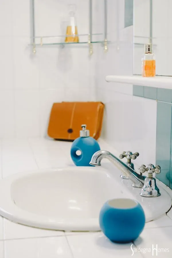 Sardegna Homes: L'Asfodelo . Wifi . Ac Cagliari Apartment