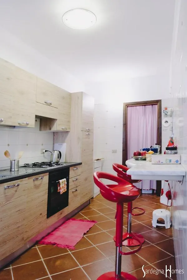 Sardegna Homes: L'Asfodelo . Wifi . Ac Cagliari 0*,  Italy